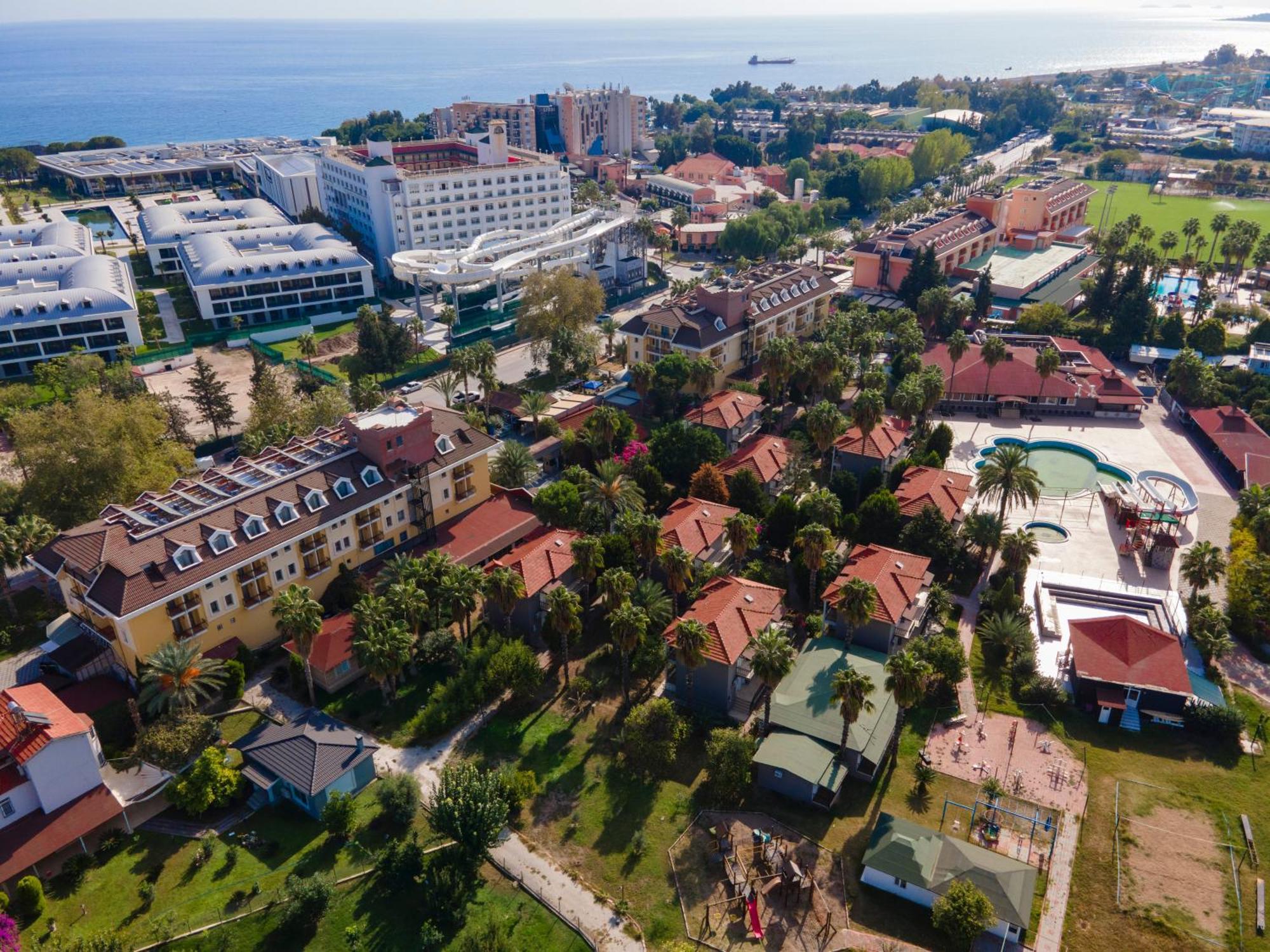 Mir'Amor Garden Resort Hotel Анталия Екстериор снимка