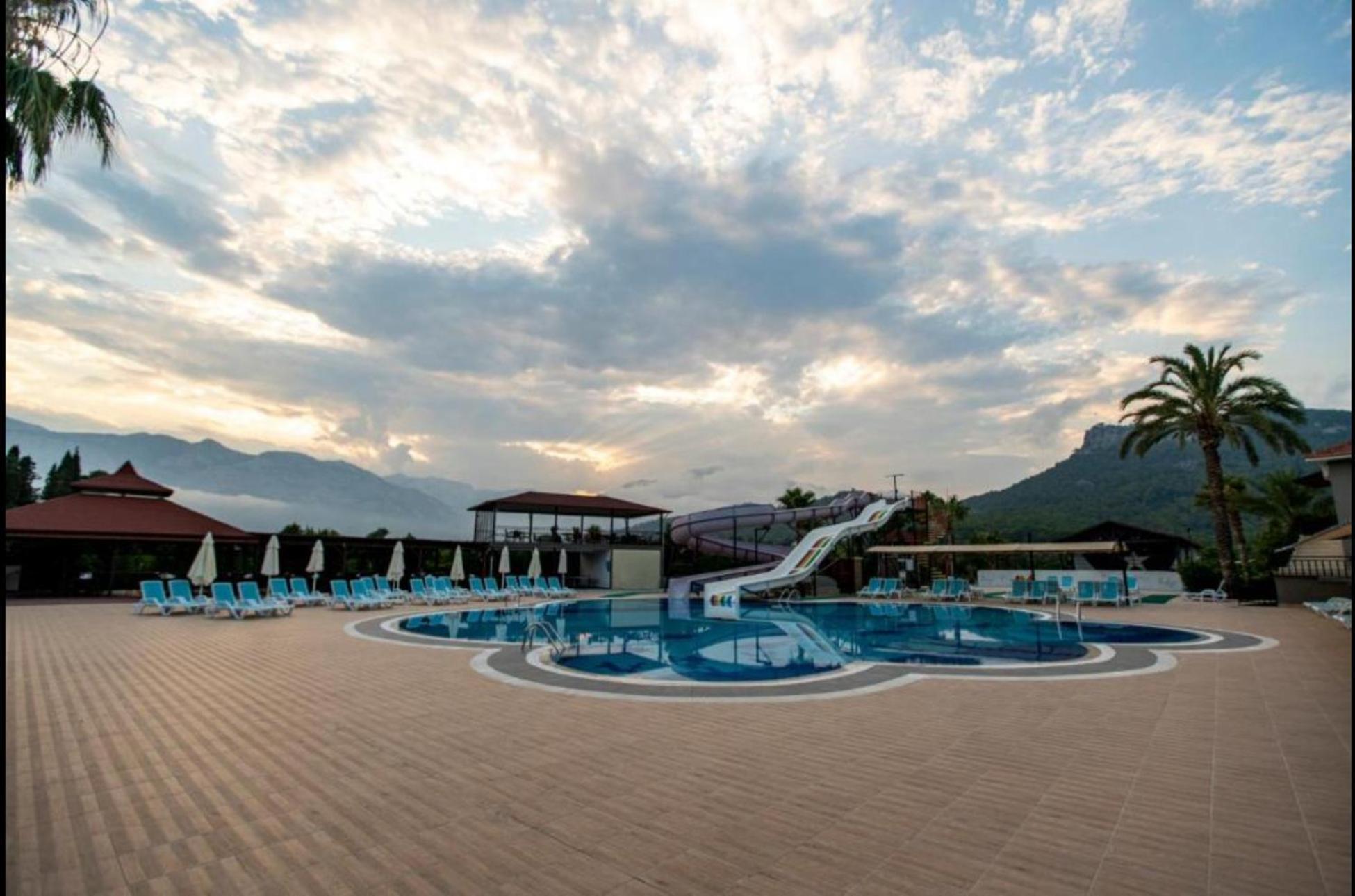 Mir'Amor Garden Resort Hotel Анталия Екстериор снимка